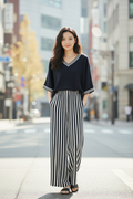 Conjunto de lino de rayas para mujer elegante y fresco.