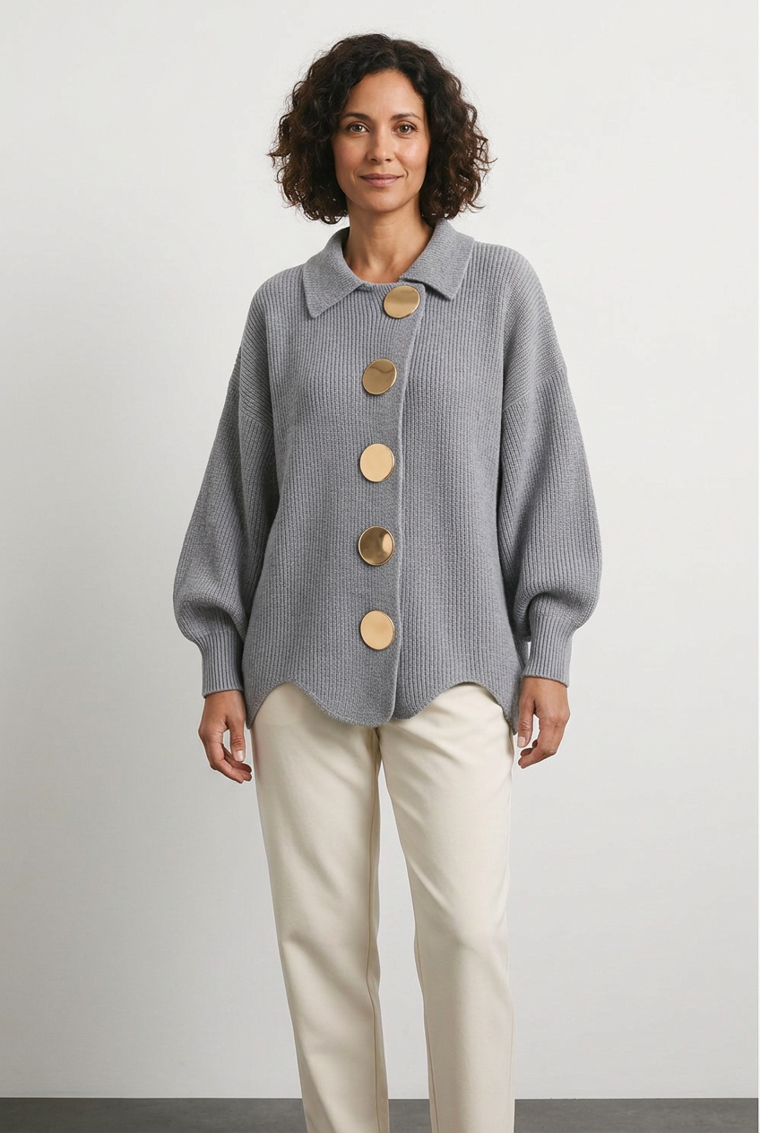 Estefanía - Cárdigan oversize con botones metálicos