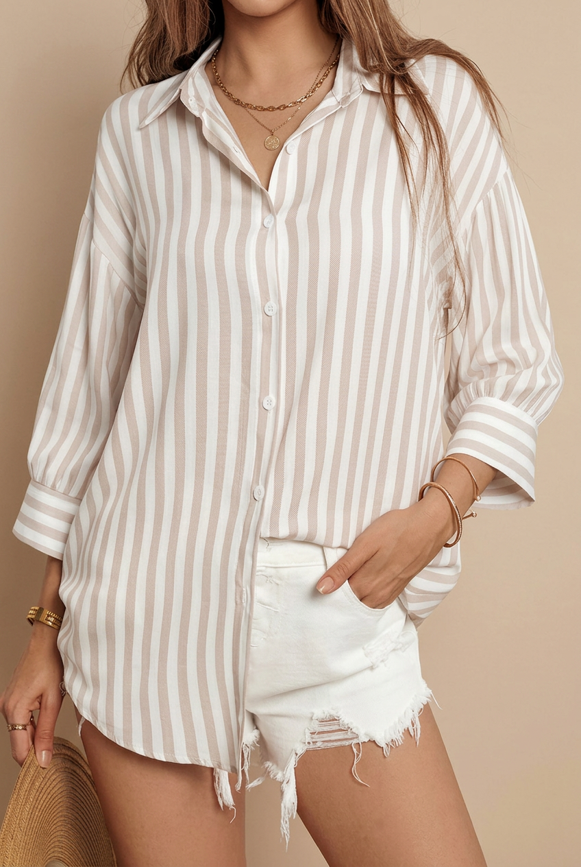 Leticia, camisa a rayas – foto 4