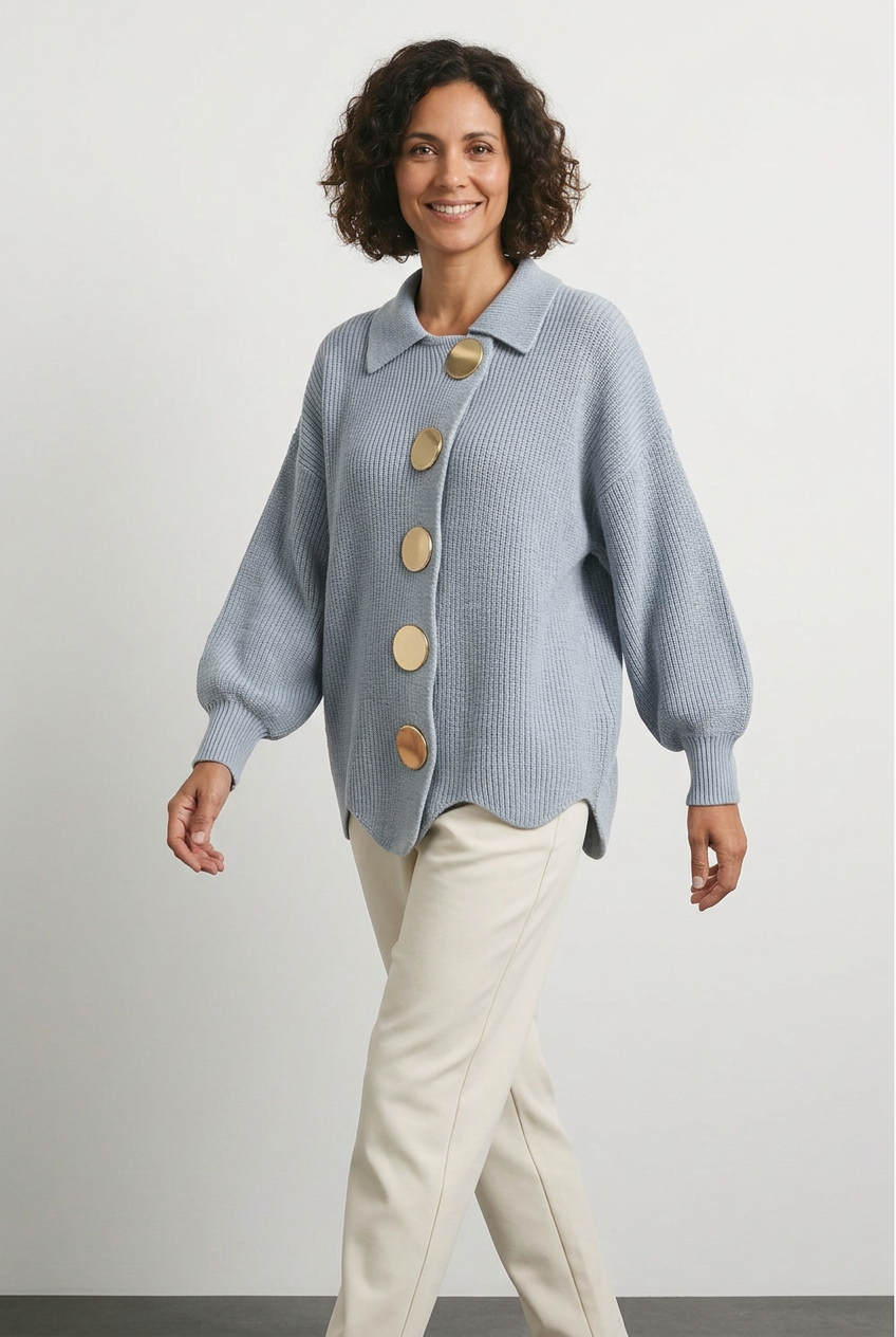 Estefanía azul claro con modelo